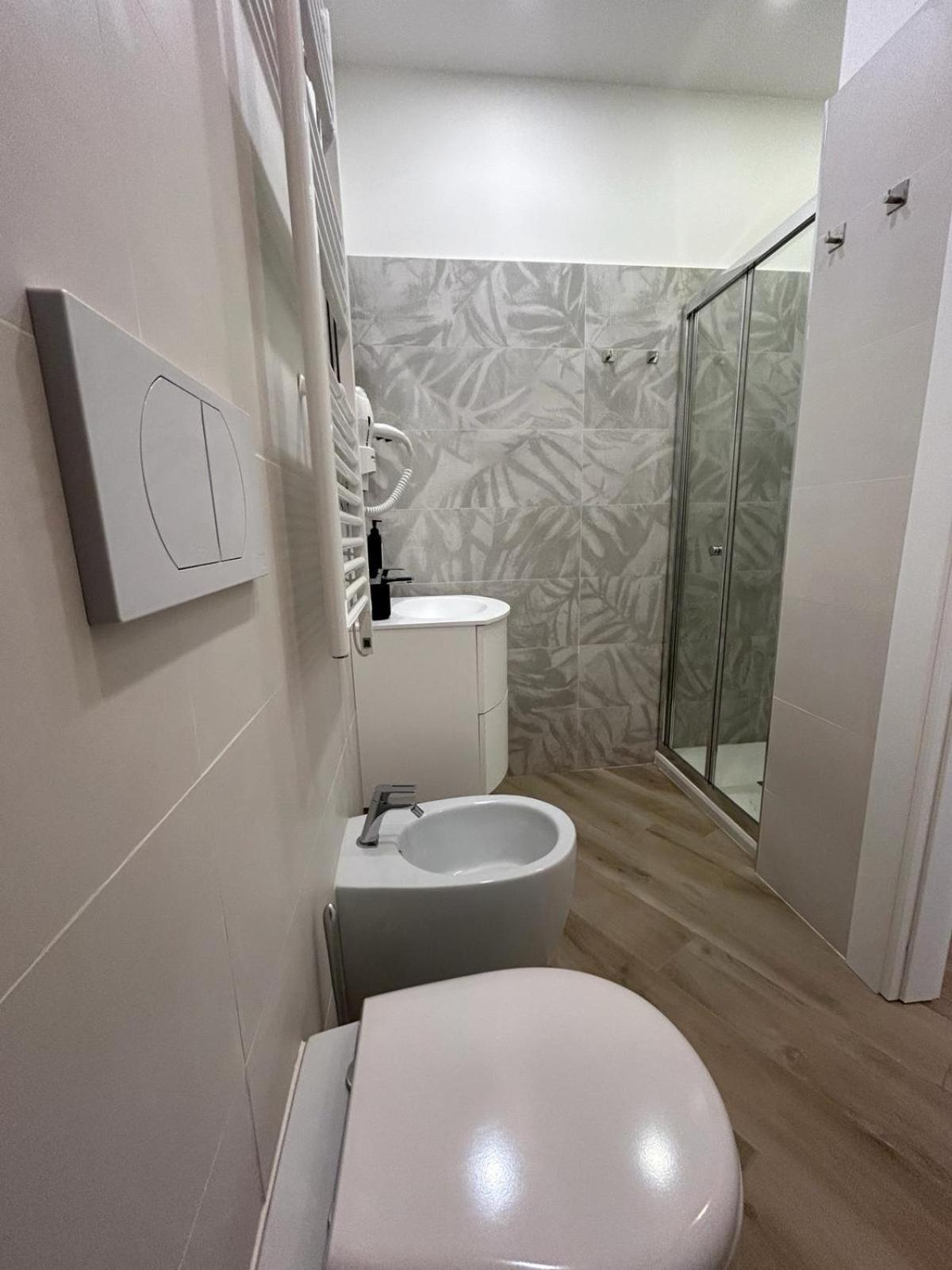 Modern Apartments Mm3 Afforifn Only 15 Min From Duomo มิลาน ภายนอก รูปภาพ